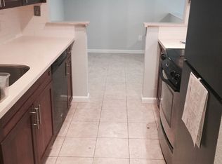 12040 28th Ave NE APT B4, Seattle, WA 98125