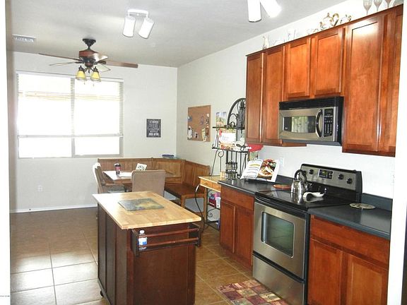 5th image of 12667 N Maize Dr