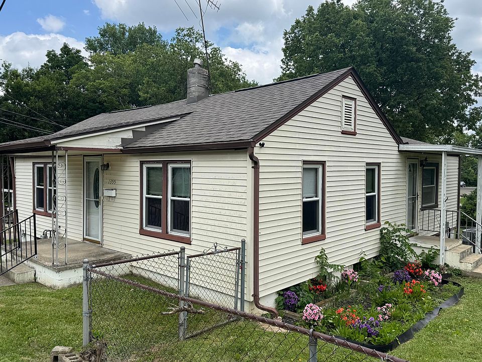 1st image of 1355 Emery Ave