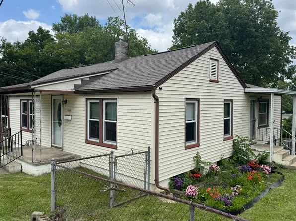 1355 Emery Ave, Springfield, OH 45504