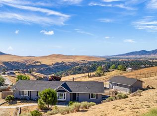 23300 Fir Dr, Tehachapi, CA 93561