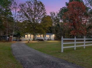 220 Albacore Rd, Bonneau, SC 29431