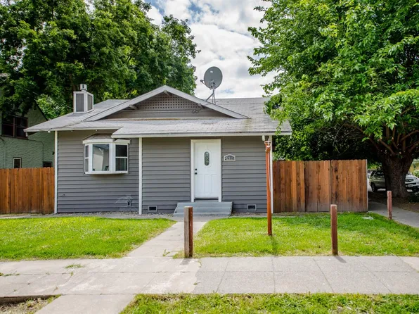 42111 5th St, Knights Landing, CA 95645