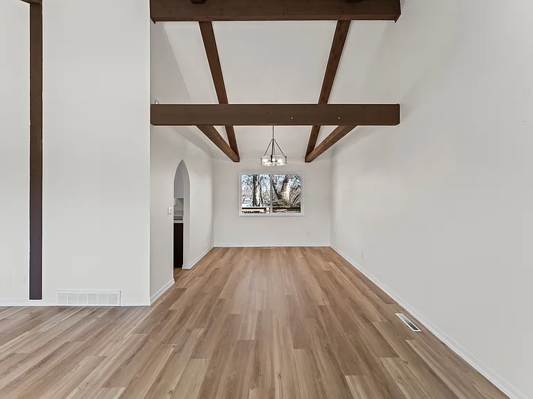 3204 Valley Hi Ave — Photo 12
