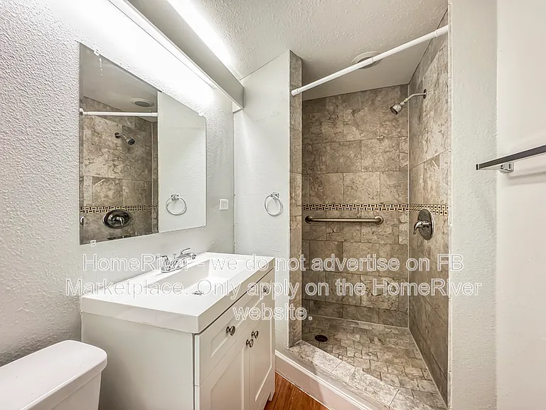 2115 W Ivy St — Photo 16