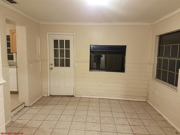 5th image of 611 N Lakewood Ave