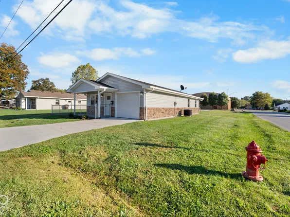601 E Bard St, Crothersville, IN 47229