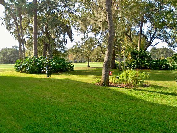 5th image of 225 Country Club Dr APT E149