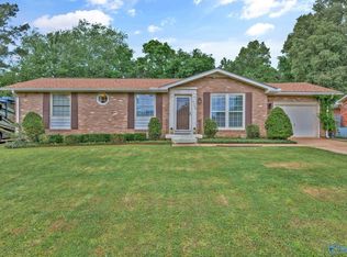 7708 Charlotte Dr SW, Huntsville, AL 35802
