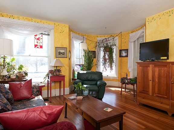 Living room with Turret