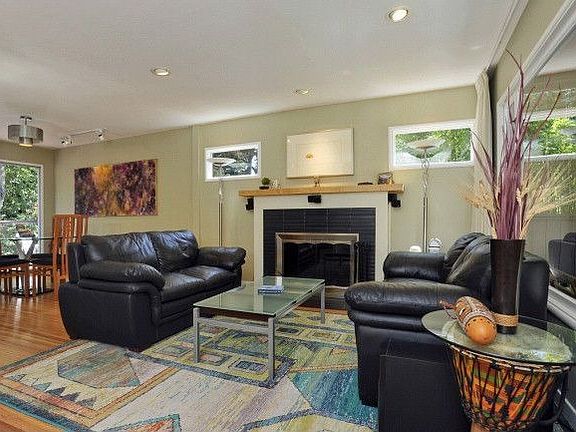 Living room flows to the dining area