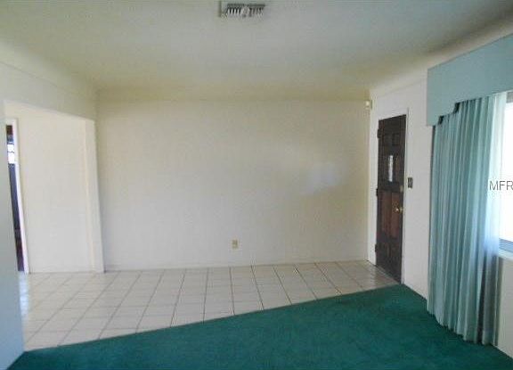 5th image of 2670 Fairway Ave S