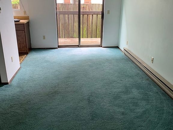 4th image of 10515 Midvale Ave N Unit 3