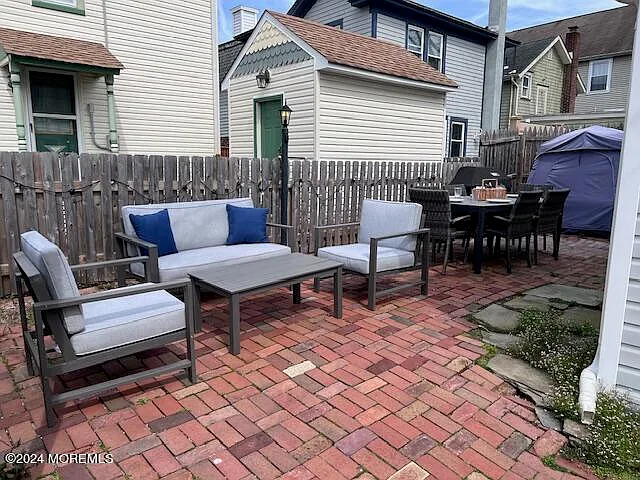 113 Webb Ave #WINTER — Photo 9