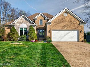 6113 Sweetbay Dr, Crestwood, KY 40014