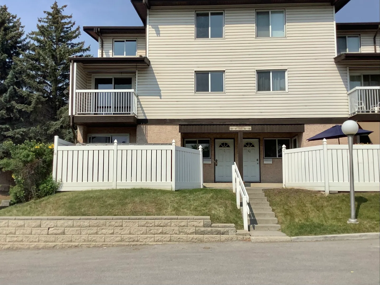 61 - 3705 Fonda Way SE — Photo 1