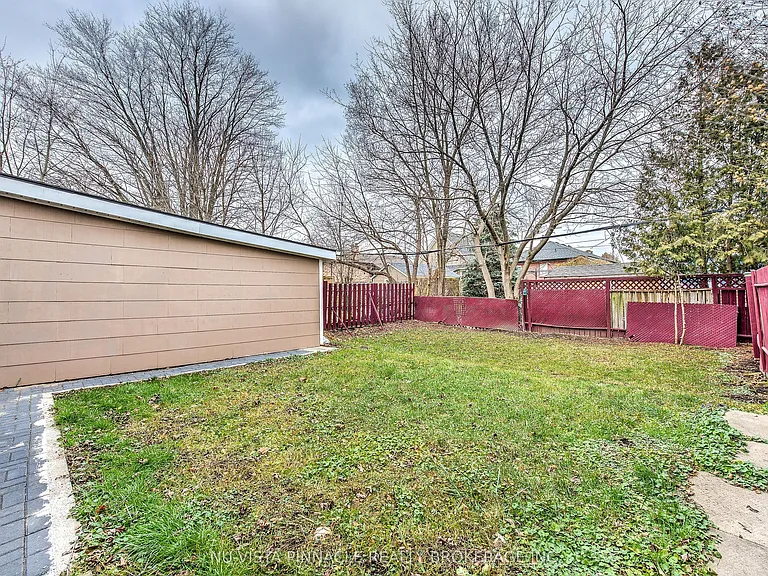 1632 Churchill Ave — Photo 27