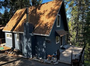 22048 Lakeview Dr, Long Barn, CA 95346