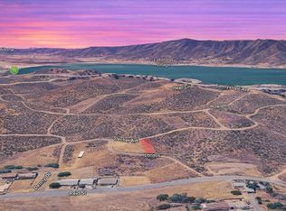 Stecher Avenue, Lake Elsinore, CA 92530