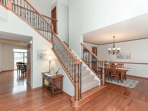 4th image of 2510 Bluewater Dr