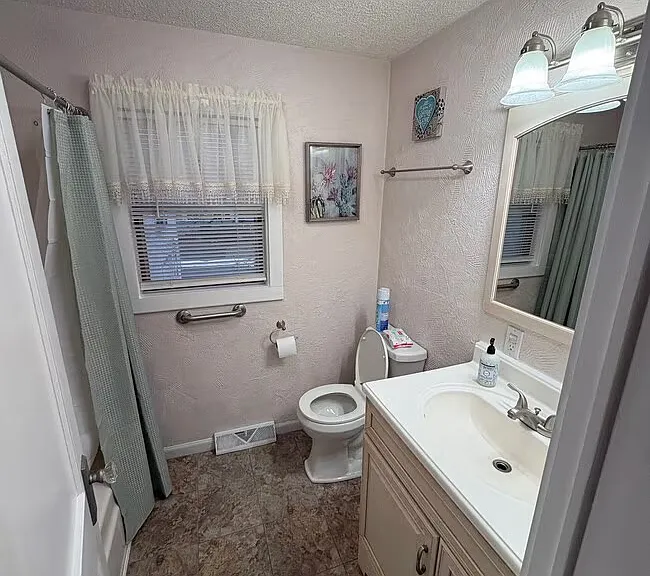 453 Echo Rd — Photo 9