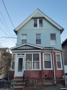 835 Parker St, Newark, NJ, 07104
