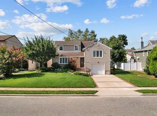 3432 Bayfield Blvd, Oceanside, NY