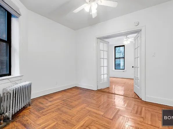 100 Suffolk Street image 1 of 6