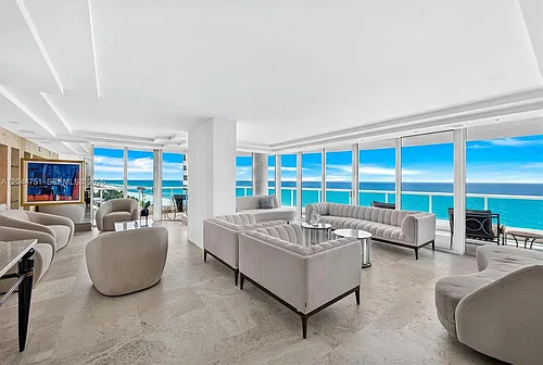 5025 Collins Ave Photo 1