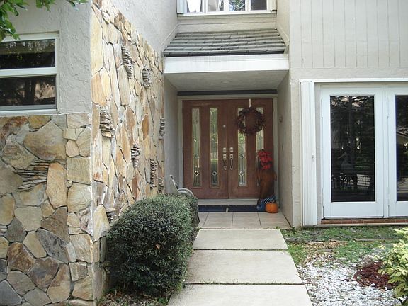 Lovely Double Door Entry