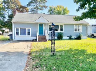 122 Cynthia Dr, Hampton, VA 23666