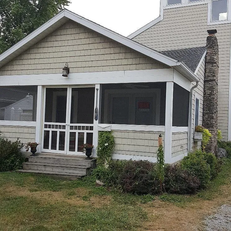 404 Tecumseh Pl photo 1
