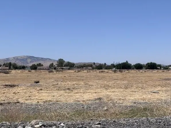 26th Ave Suite Vic-r12, Palmdale, CA 93550