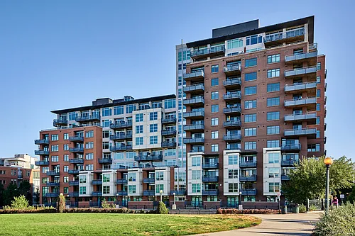 1401 Wewatta St Photo 1