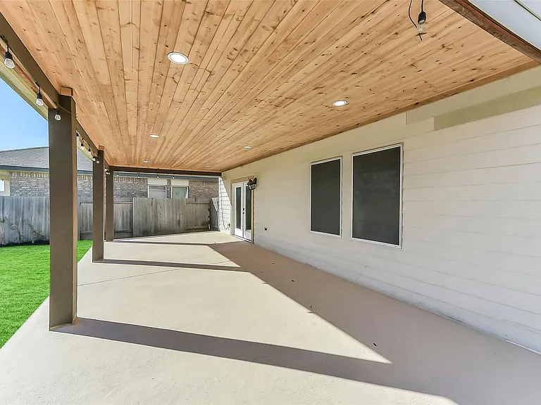 13534 Wembley Heights Dr — Photo 28