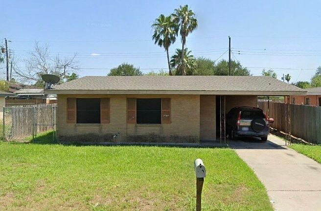 1st image of 1004 Siesta Dr