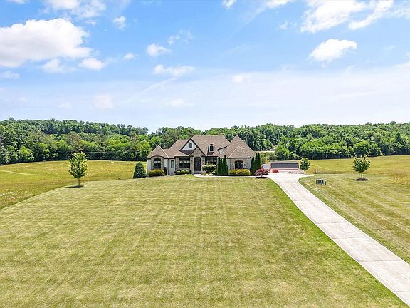 4th image of 6824 Hickory Creek Rd