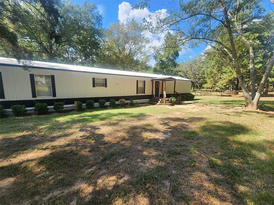 1st image of 120 Sylvan Ln