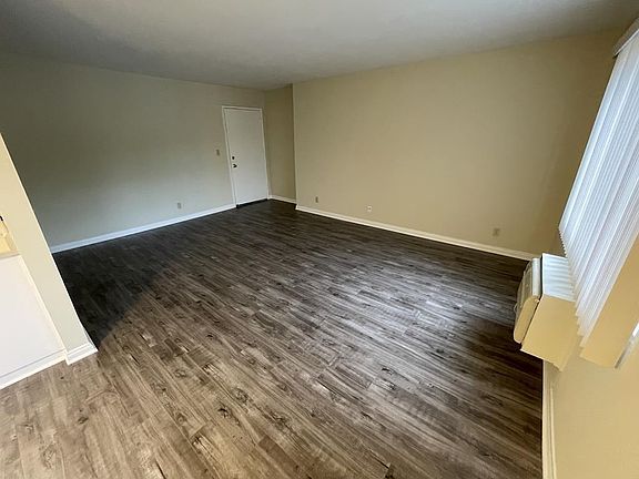 1920 Peyton Ave APT 209, Burbank, CA 91504 | Zillow