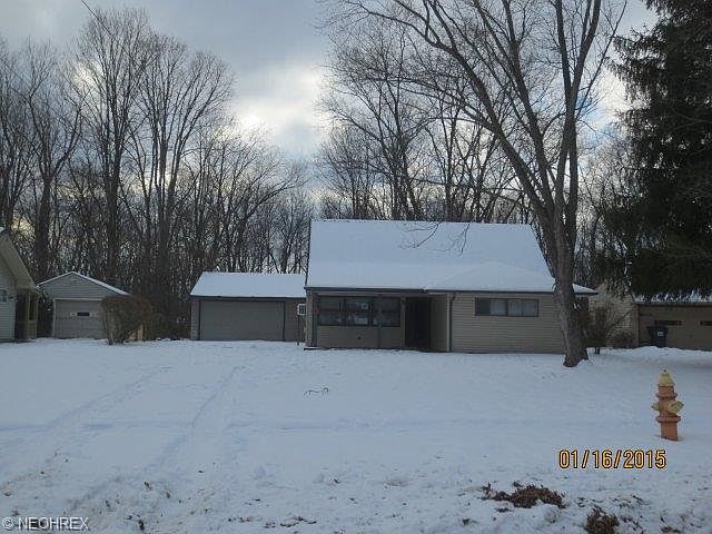 1st image of 4243 Woodmere Dr