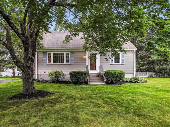 10 Captain Eager Dr, Northborough, MA 01532