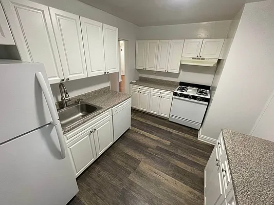 Rented by The Realty Depot | media 44