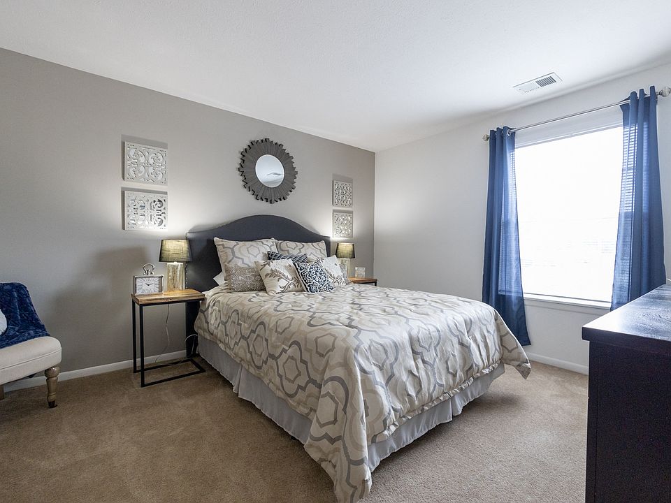 2 Bedroom Master Floorplan at University Park Apartments
