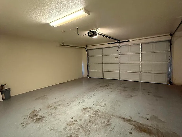 12622 W Corrine Dr — Photo 22