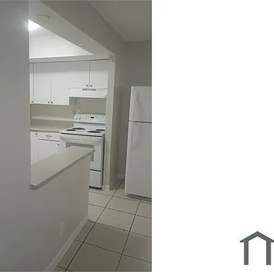 206 NE 3rd St #2 — Photo 9