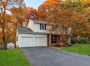 9 Cobblers Ln, Beverly, MA 01915