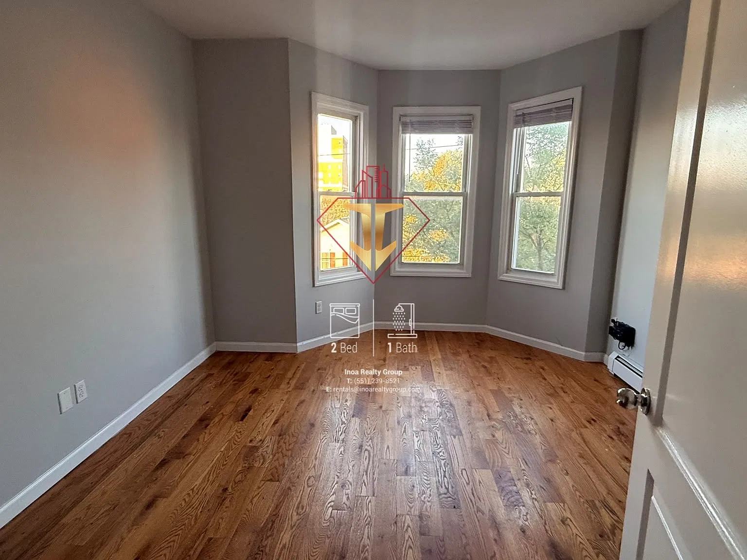 2 bed, 800 sqft, $2,050 — Photo 1