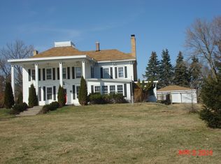 1202 Main Street Rd, Spring Grove, IL 60081