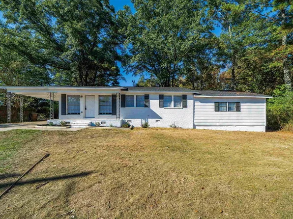 603 Douglas Dr NW, Hartselle, AL 35640