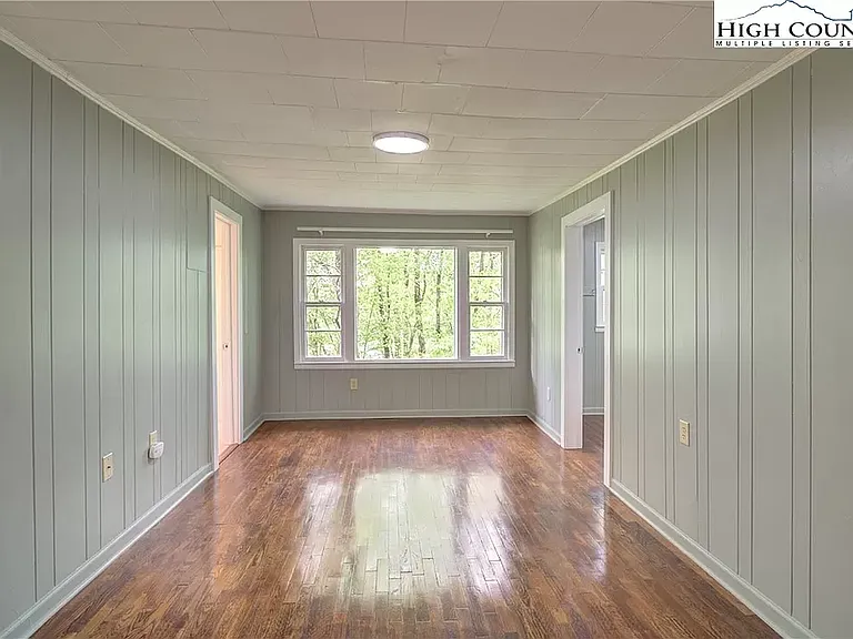 169 Hayes St — Photo 9